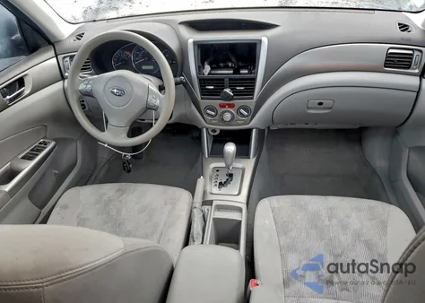 2010 Subaru Forester 2.5X Premium z USA, uszkodzony, nr VIN JF2SH6CC9AH787853